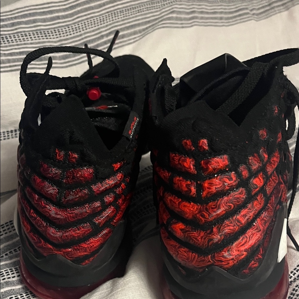 LeBron James 17 Infrared Nike Men's Black and Red Basketball Shoes - Picture 3 of 7